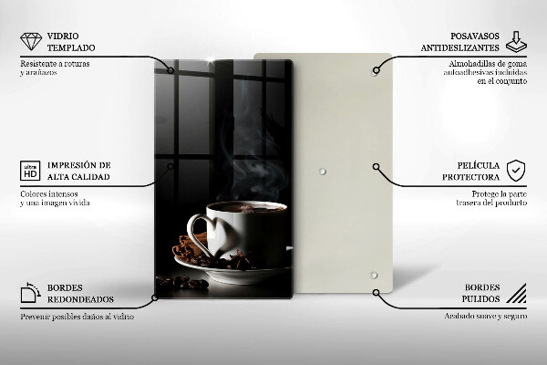 Skärbräda i glas En kopp varmt kaffe