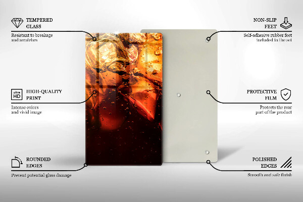 Skärbräda i glas Cola drink med is