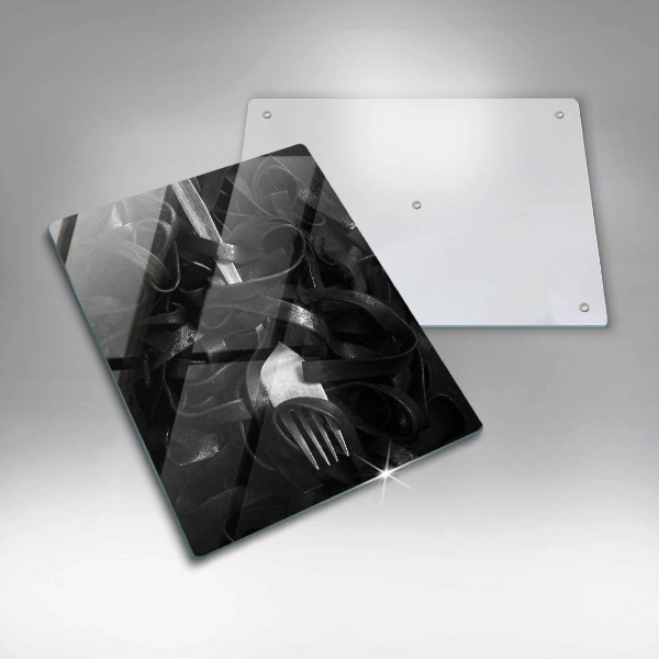 Skärbräda i glas Svart pasta och gaffel