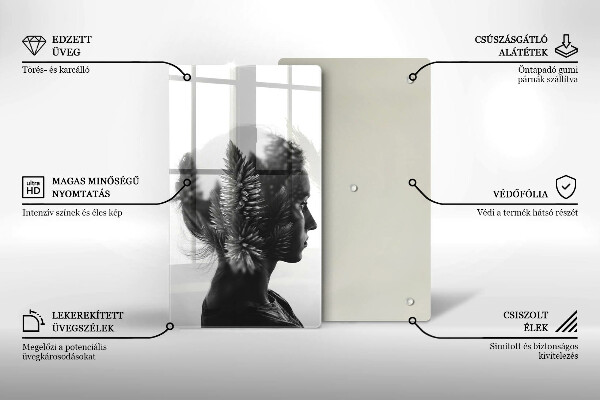 Skärbräda i glas Kvinnan och skogen