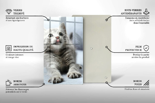 Skärbräda i glas Liten söt kattunge