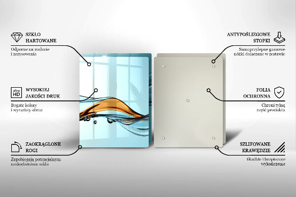 Skärbräda glas Vatten på en blå bakgrund