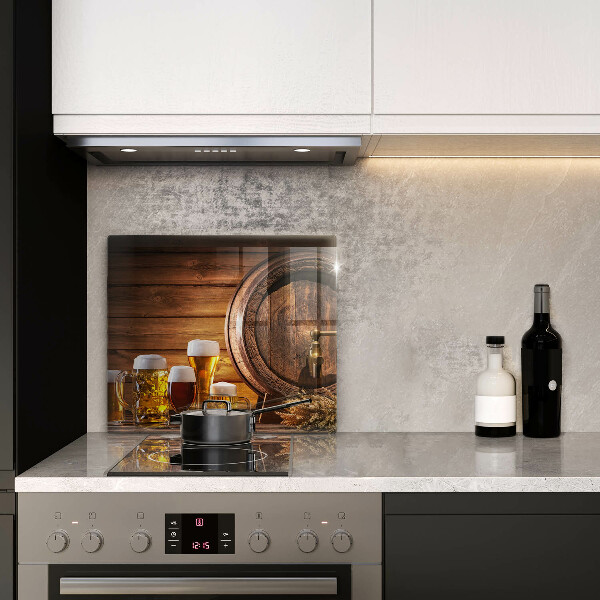 Skärbräda av glas Ett fat öl