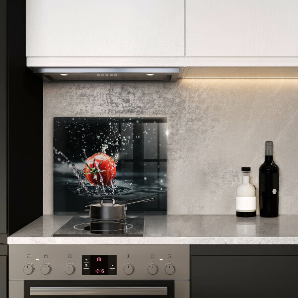 Skärbräda av glas Tomat i vatten