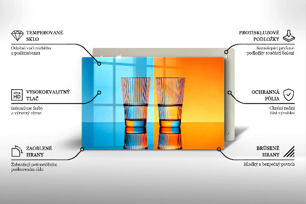 Skärbräda glas modern Två glas vatten