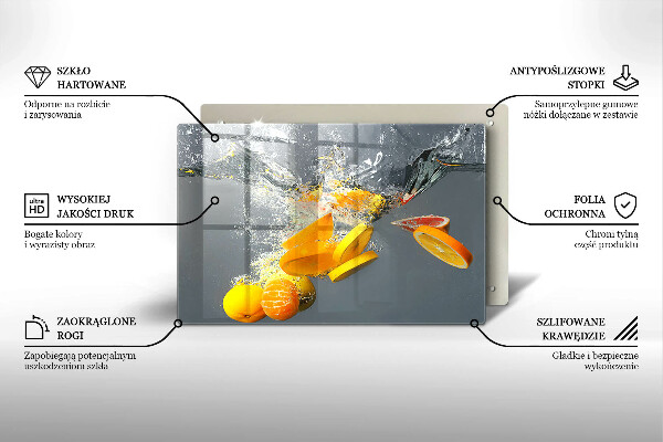 Skärbräda glas modern Citroner i vatten