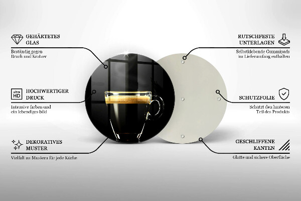 Skärbräda glas unik Ett glas svart kaffe