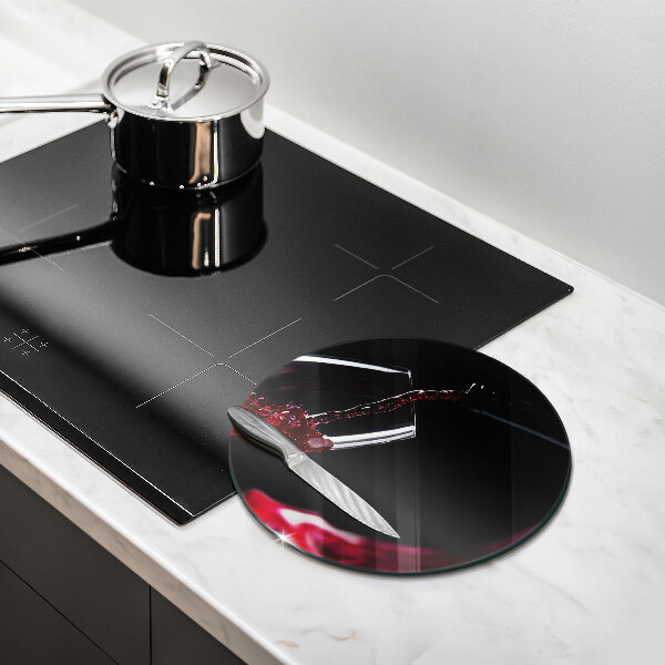 Skärbräda glas unik Ett glas rött vin