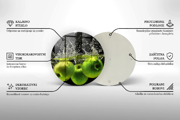 Skärbräda glas unik Gröna äpplen och vatten