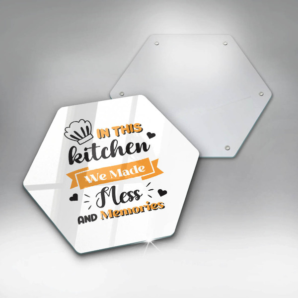 Skärbräda glas sexhörning I det här köket skapade vi oreda och minnen