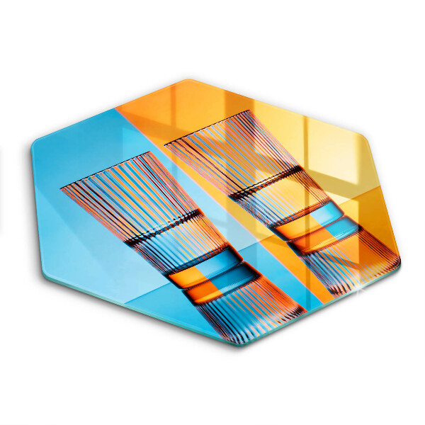 Skärbräda glas sexhörning Två glas vatten