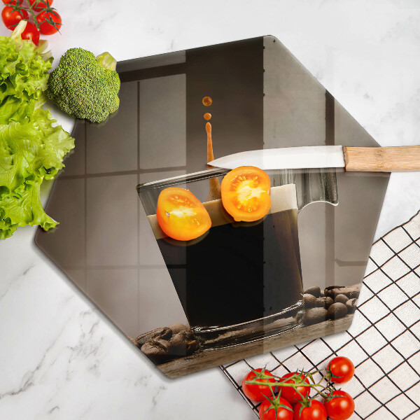 Skärbräda glas sexhörning Glas och kaffebönor