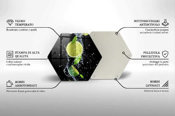 Skärbräda glas sexhörning Saftiga limefrukter i vatten