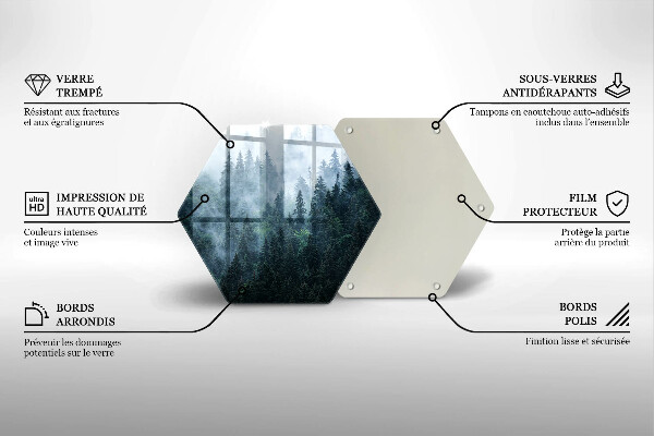 Skärbräda glas sexhörning Skogsträd och dimma