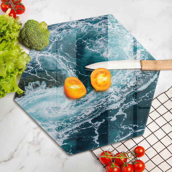 Skärbräda glas sexhörning Skummande vågor av vatten