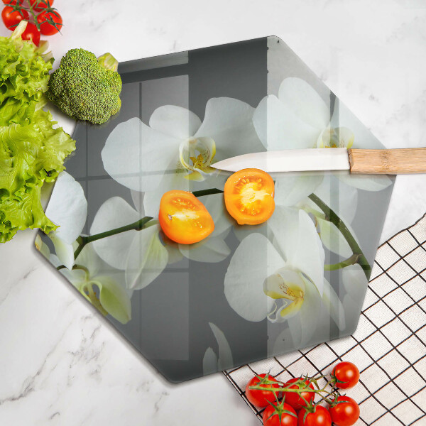 Skärbräda glas sexhörning Vita orkidéblommor