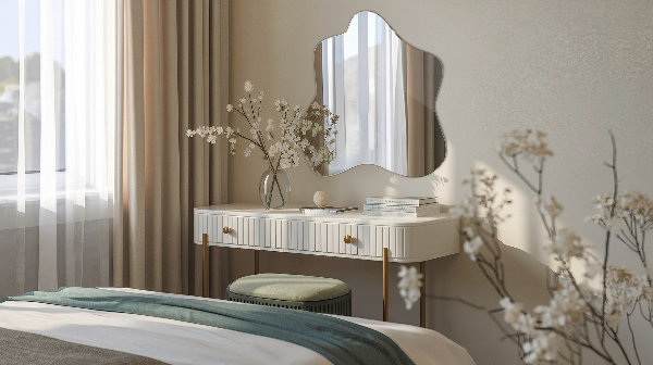 Spegel i form av en fläck unik 77x77 cm