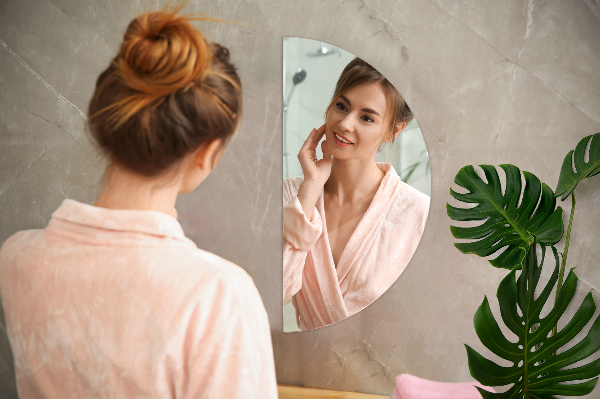 Spegel halvcirkel 30x60 cm