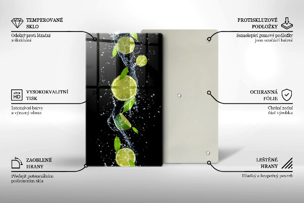 Spisskyddsplatta modern Saftiga limefrukter i vatten