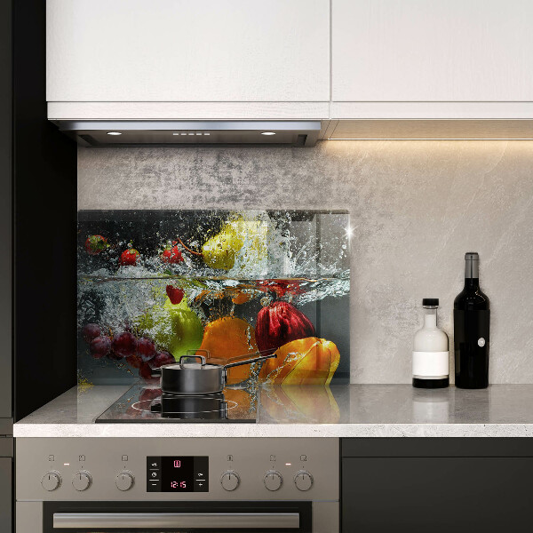 Spisskyddsplatta elegant Saftig frukt i vatten