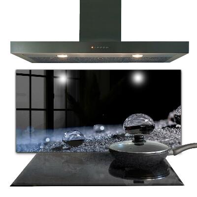 Stänkskydd kök En droppe dagg på morgonen