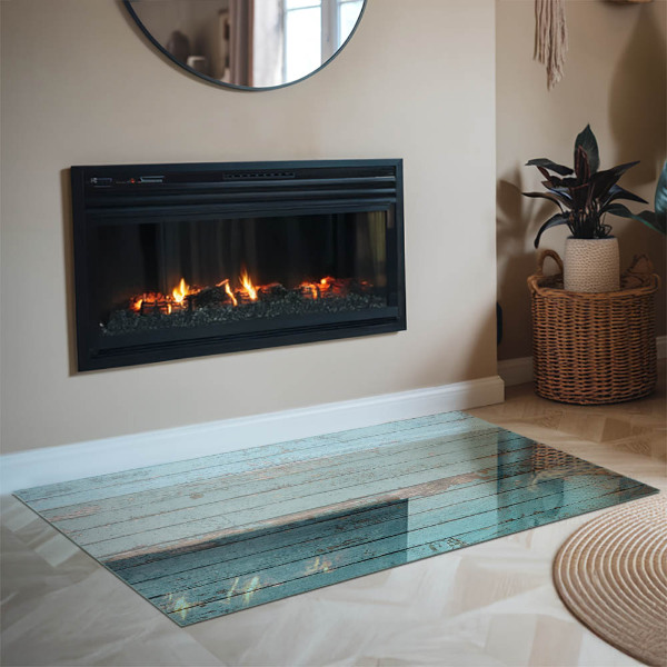 Rektangulär glasskiva framför öppen spis Rustika plankor