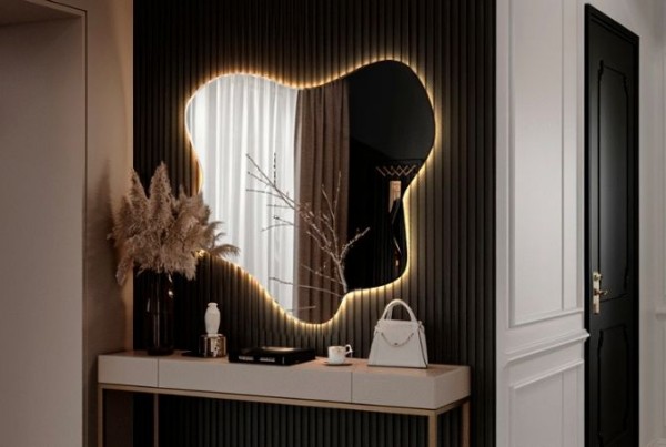 Speglar i korridoren - hur kombinerar man funktion och design?